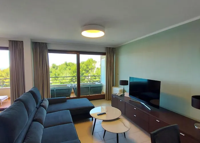 Апартаменты Julia Split *