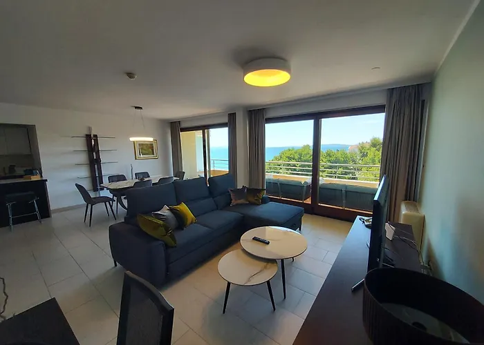 Julia Split Апартаменты *