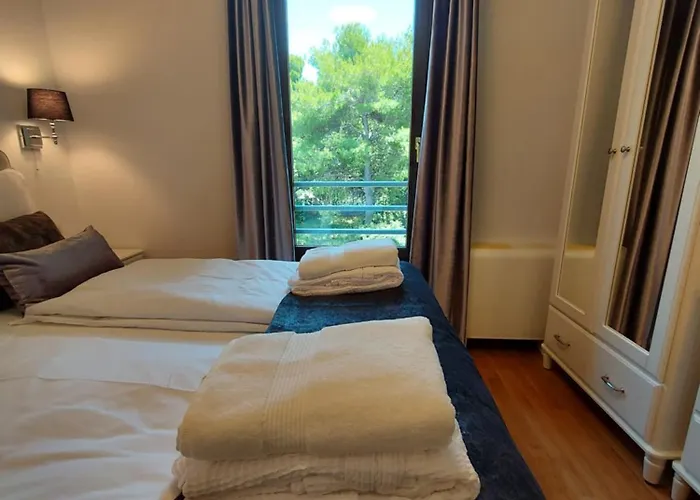 Julia Split Апартаменты Подстрана