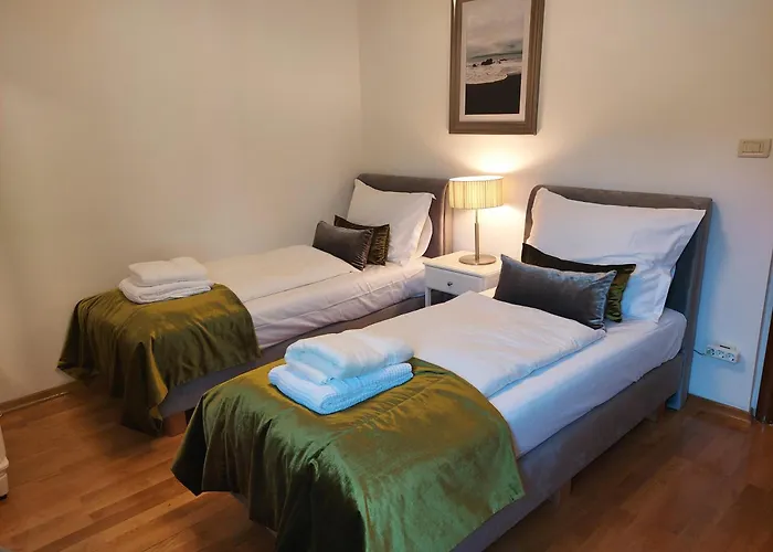 Апартаменты Julia Split